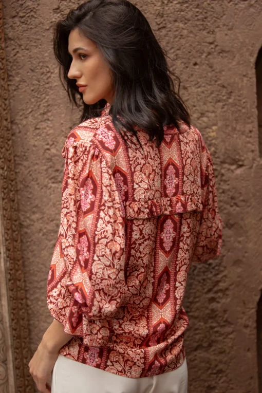 1431 stella top